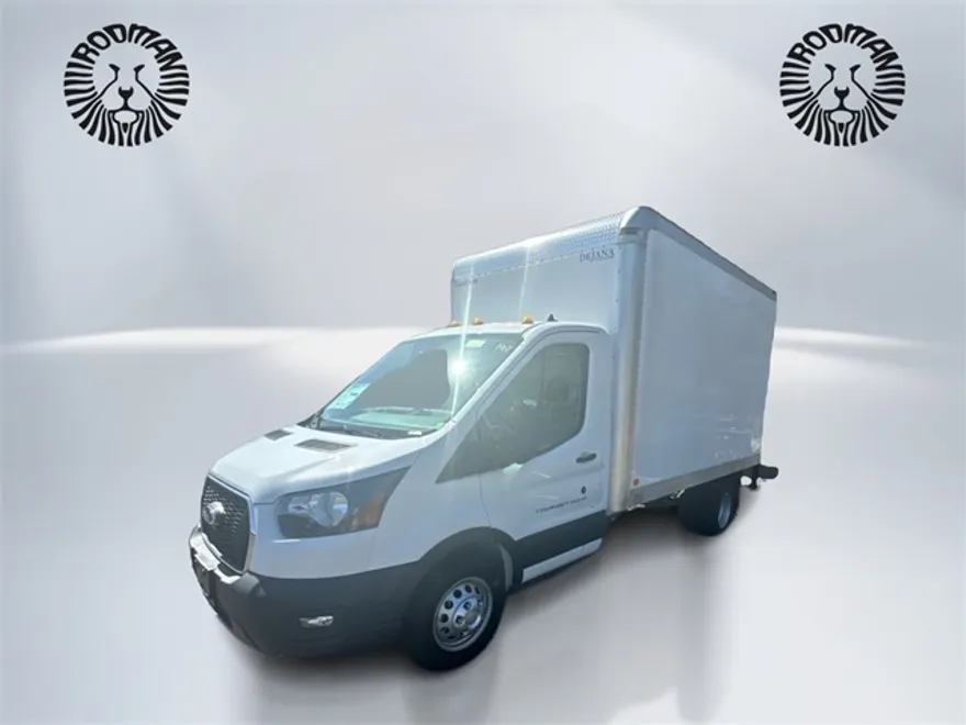 2024 Ford Transit Chassis Cutaway photo 1