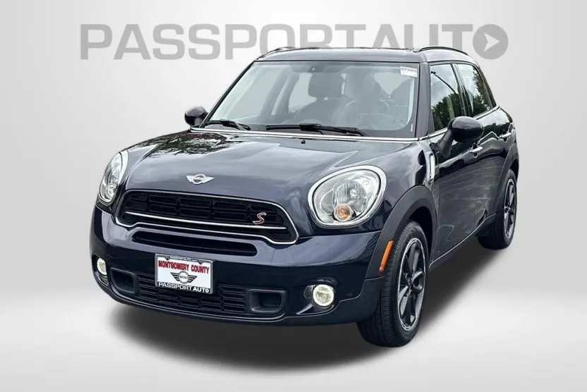 2015 Mini Countryman S photo 1