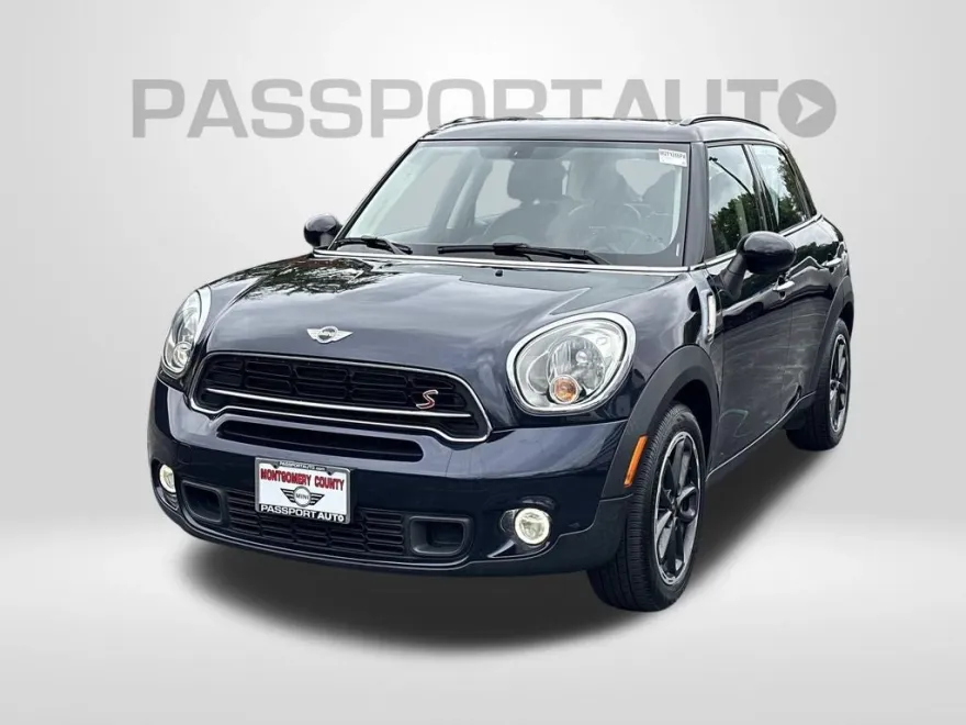 2015 Mini Countryman S photo 1