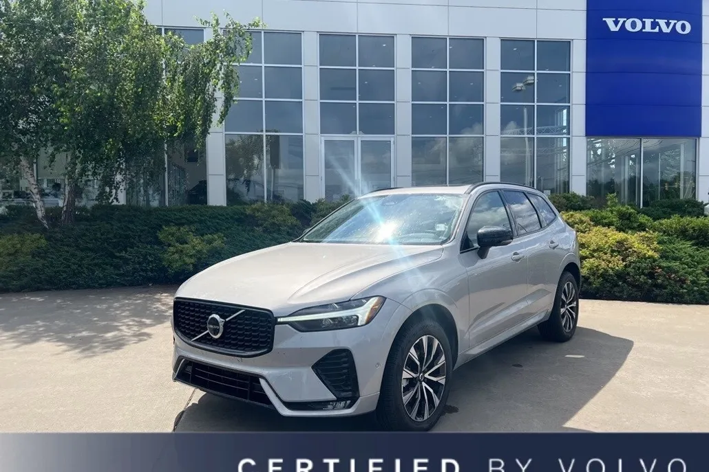 2025 Volvo XC60 B5 Core photo 1