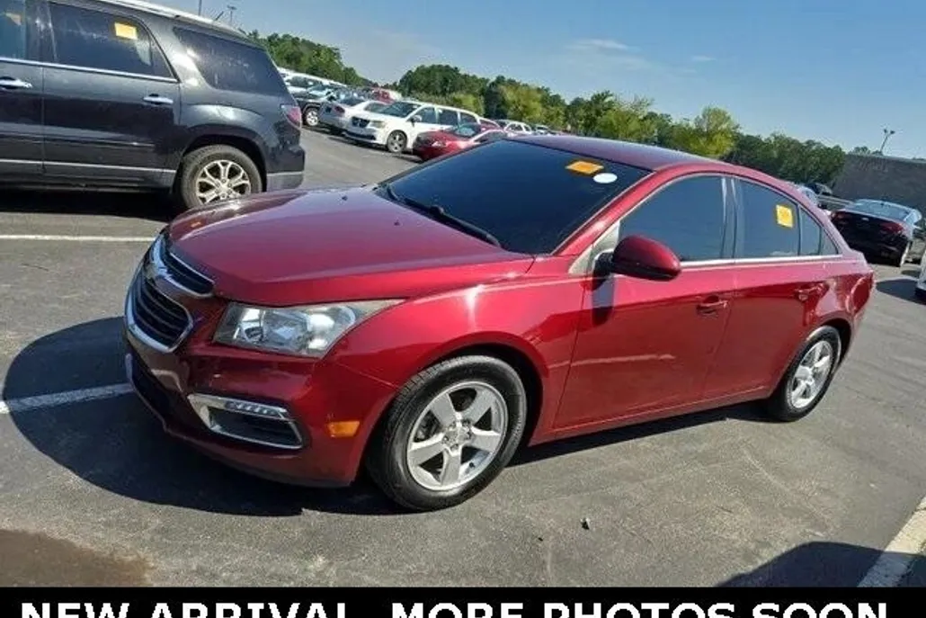 2016 Chevrolet Cruze photo 1