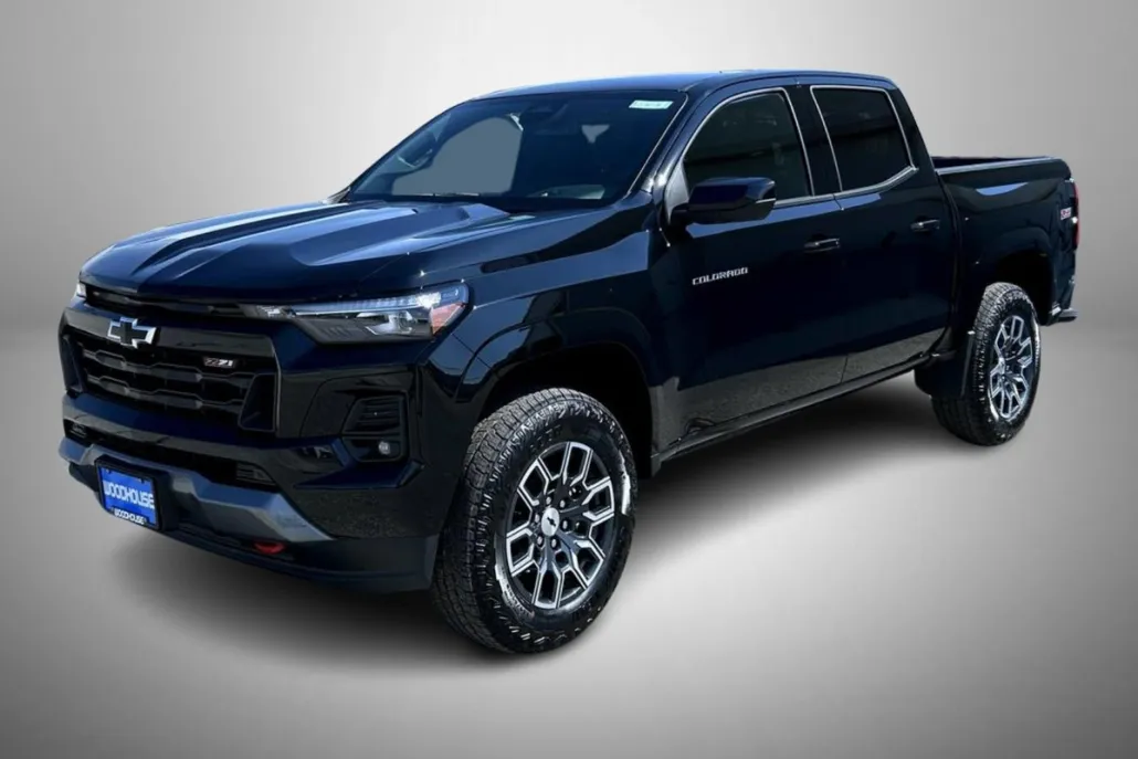 2026 Chevrolet Colorado Z71 photo 1