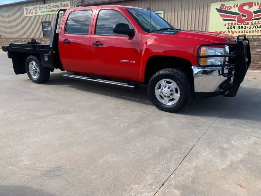 2013 Chevrolet Silverado 2500HD LT photo 1