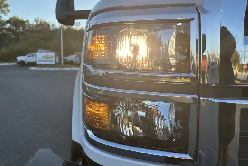 2024 Chevrolet Silverado 6500HD Work Truck photo 1