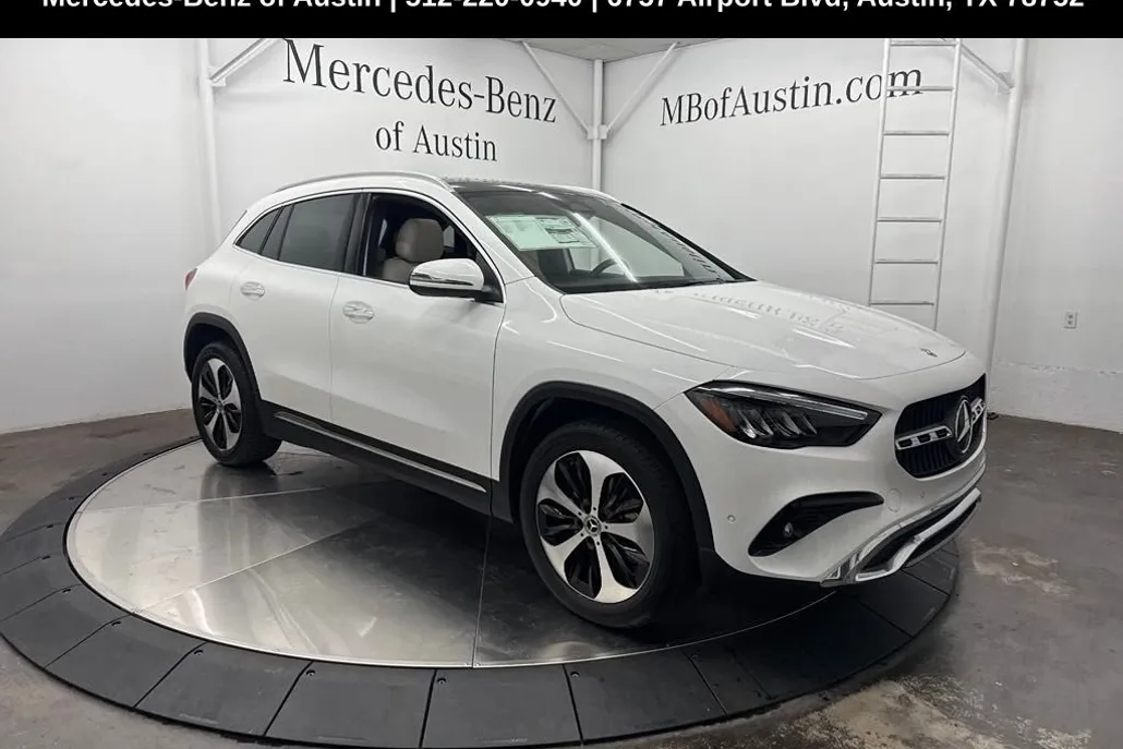2025 Mercedes Benz GLA 250 photo 1