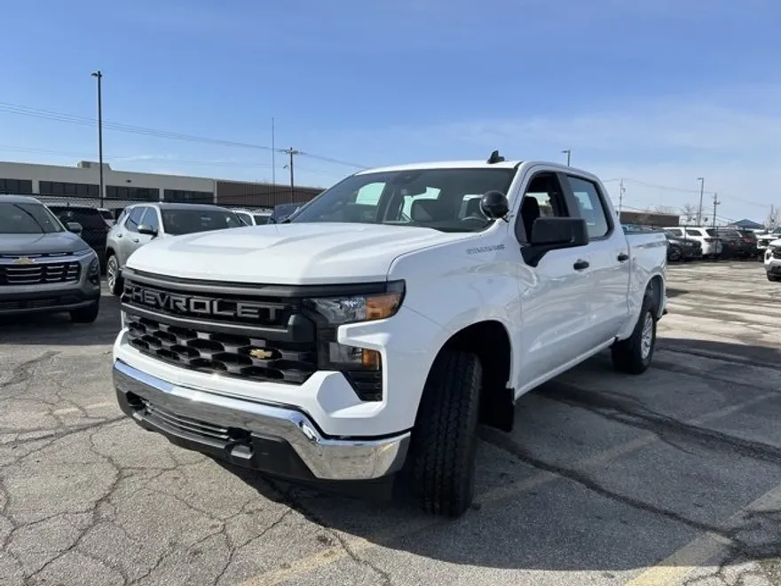 2024 Chevrolet Silverado 1500 photo 1