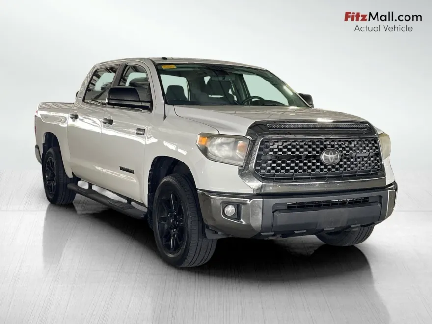 2019 Toyota Tundra SR5 CrewMax photo 1