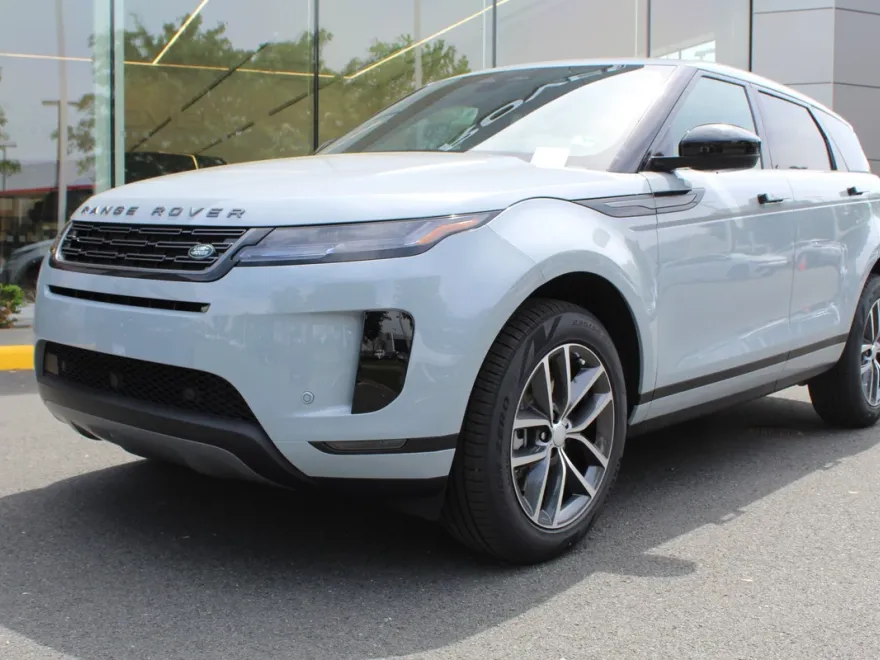 2026 Land Rover Range Rover Evoque S photo 1