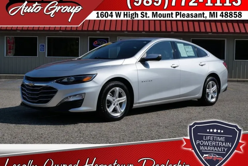2022 Chevrolet Malibu 1LT photo 1