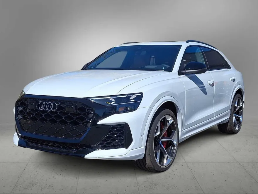 2026 Audi RS Q8 photo 1