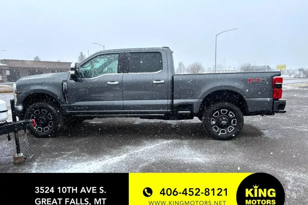 2024 Ford F-350 Platinum photo 1