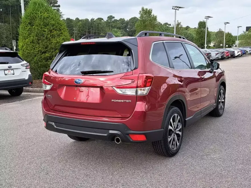 2024 Subaru Forester Limited photo 1