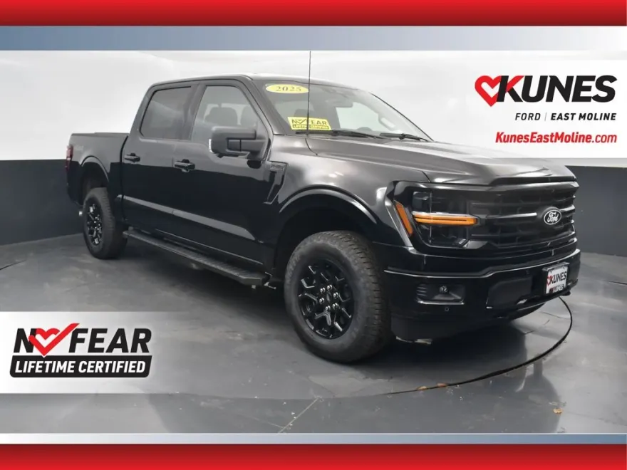 2025 Ford F-150 XLT photo 1