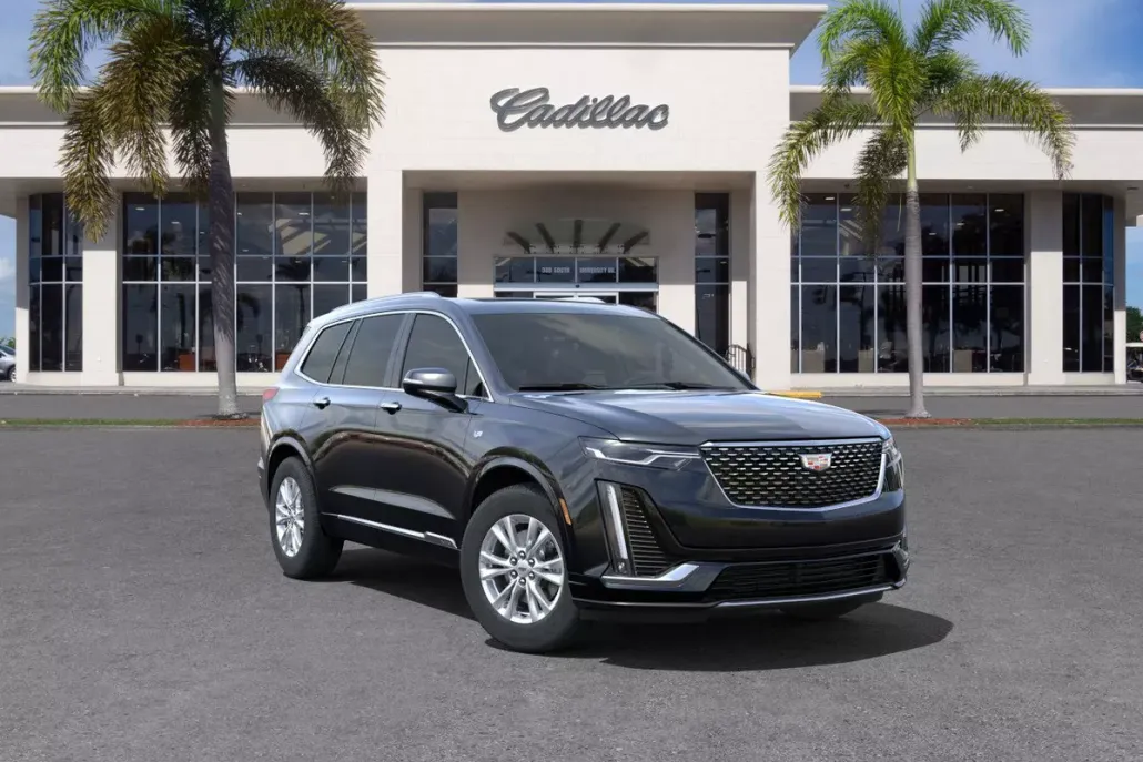 2025 Cadillac XT6 Luxury photo 1