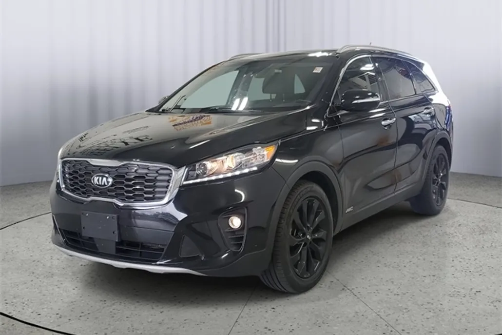 2020 Kia Sorento EX photo 1