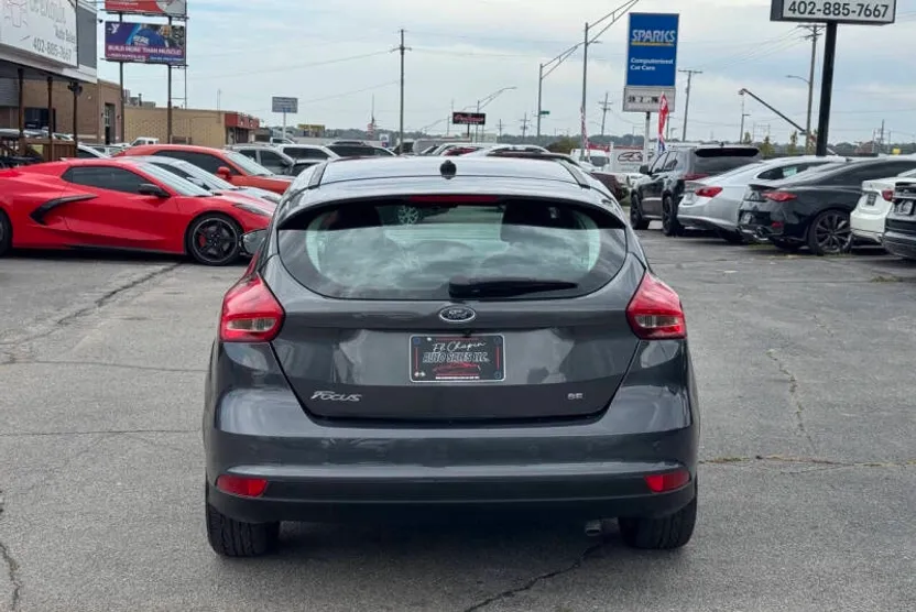 2016 Ford Focus Titanium photo 1