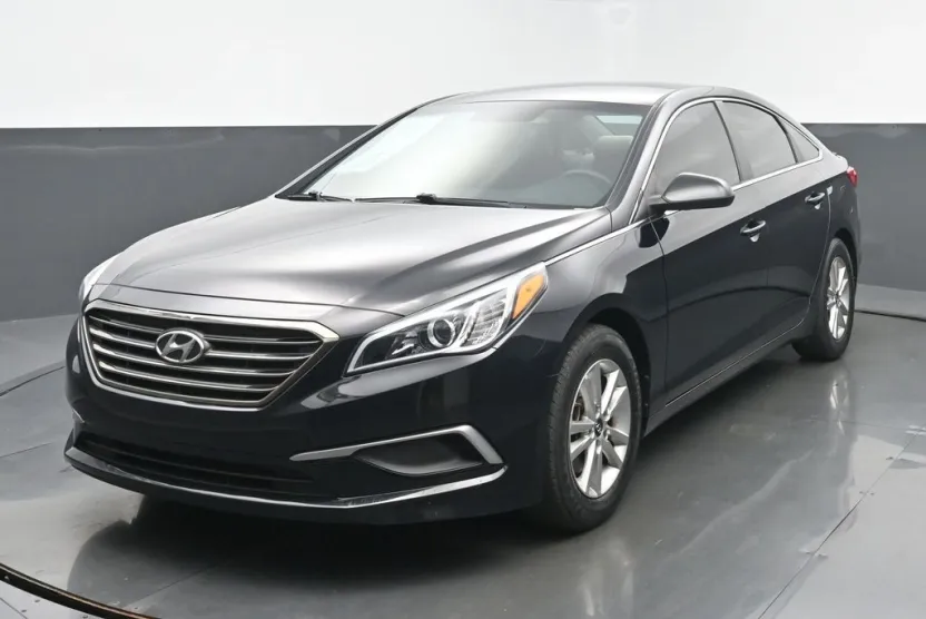 2017 Hyundai Sonata SE Eco photo 1