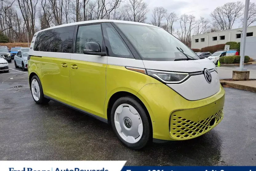 2025 Volkswagen ID. Buzz photo 1