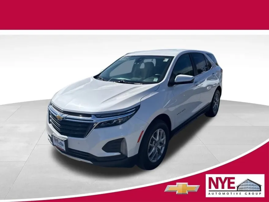 2022 Chevrolet Equinox LT photo 1