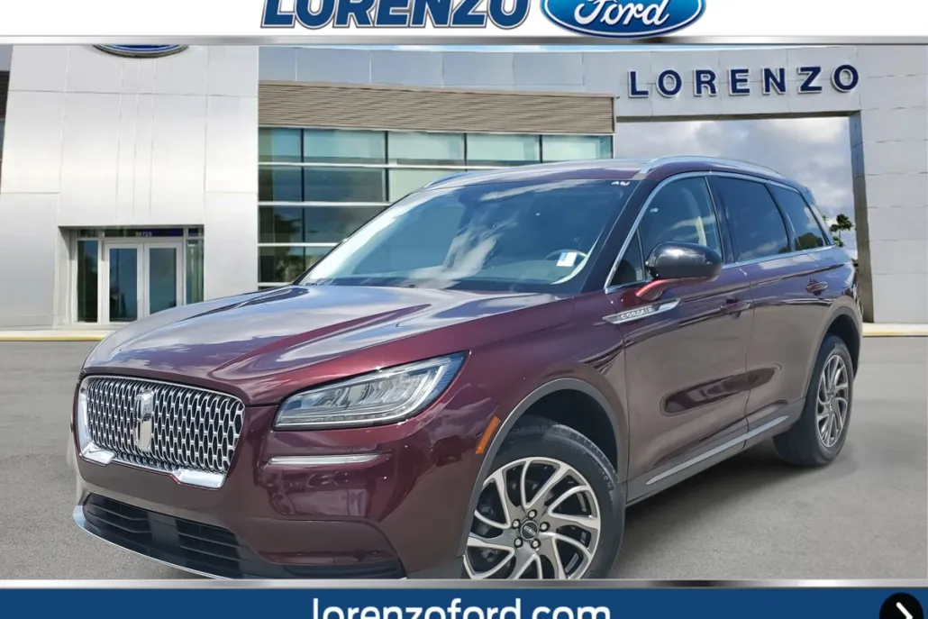 2021 Lincoln Corsair Standard photo 1