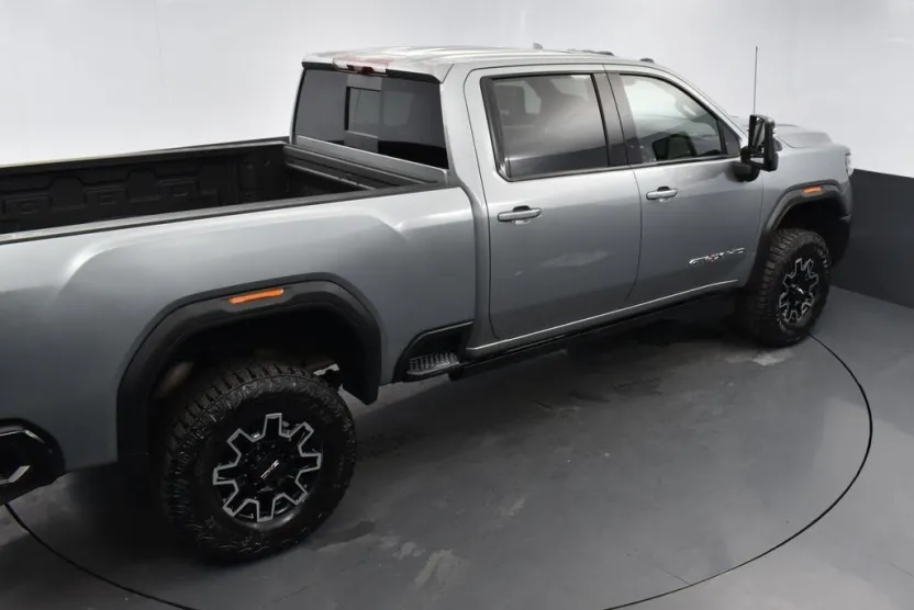 2024 Gmc Sierra HD AT4X photo 1
