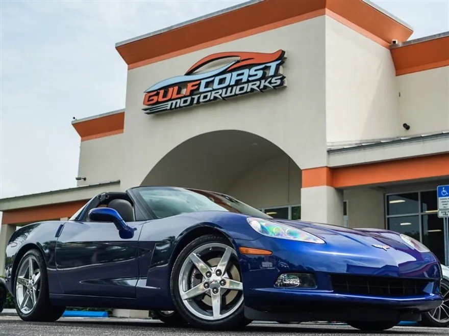 2005 Chevrolet Corvette photo 1
