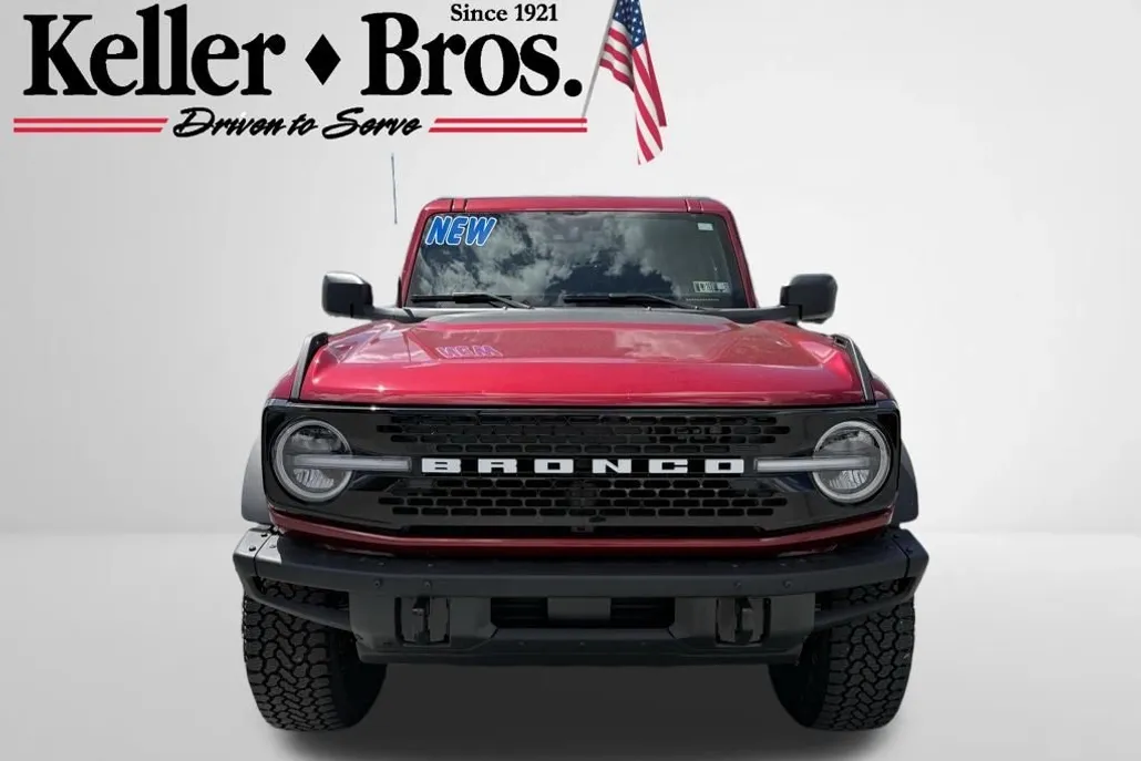 2025 Ford Bronco Badlands photo 1