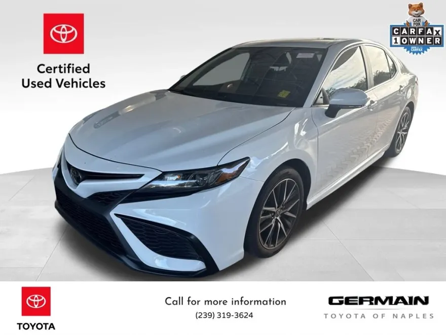 2023 Toyota Camry SE photo 1
