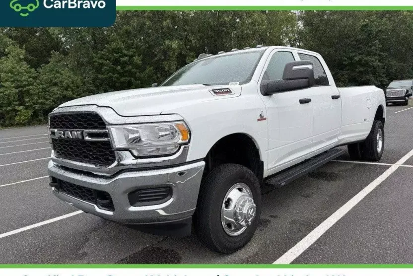 2024 Ram 3500 Tradesman photo 1