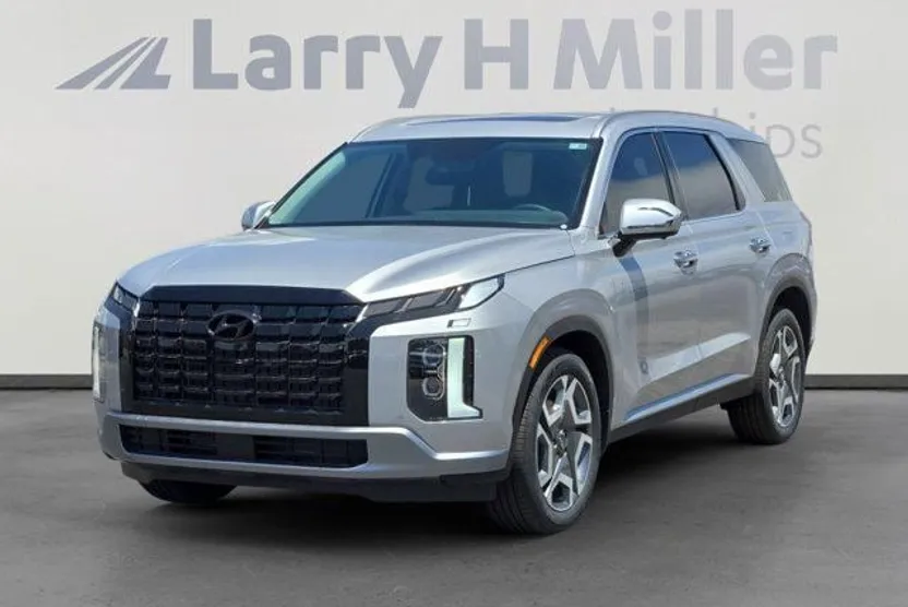 2025 Hyundai Palisade SEL photo 1