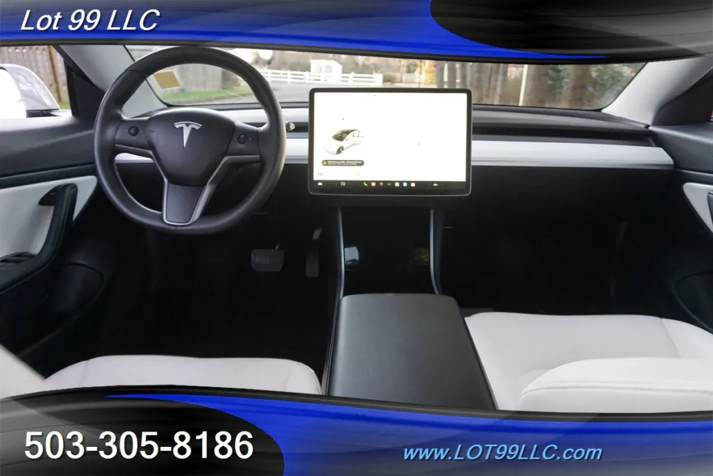 2020 Tesla Model 3 Long Range photo 1