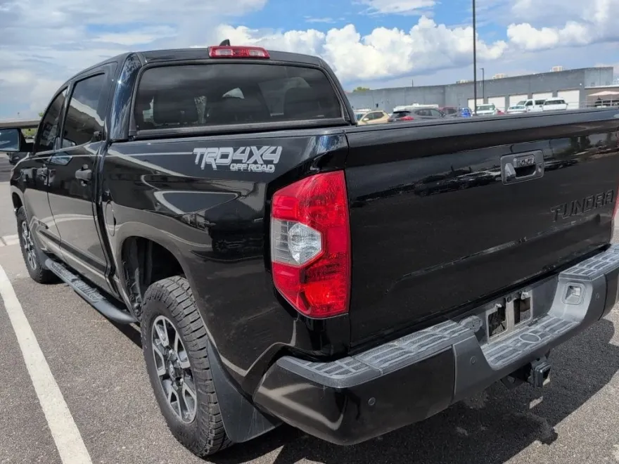 2021 Toyota Tundra SR5 CrewMax photo 1