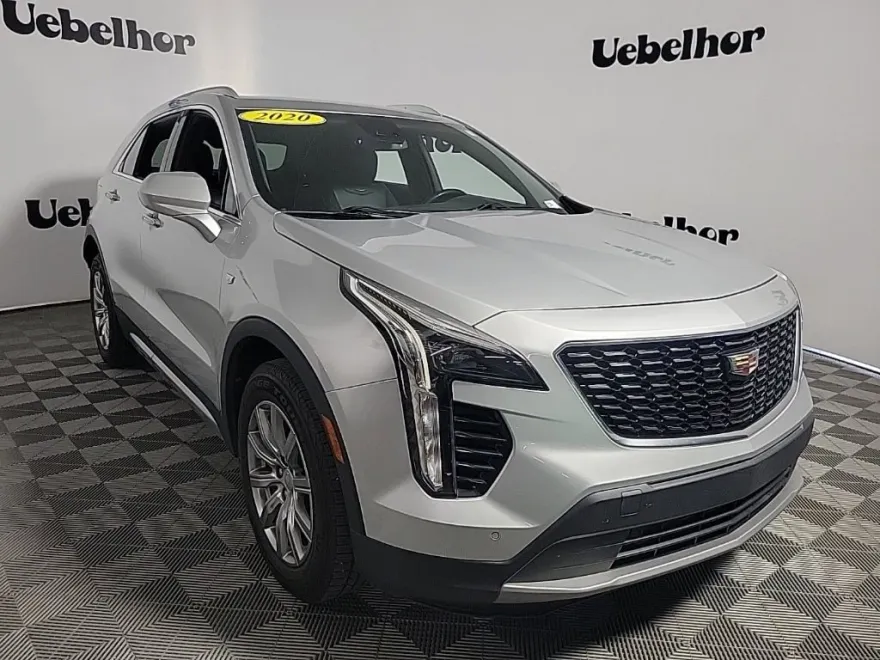 2020 Cadillac XT4 Premium Luxury photo 1