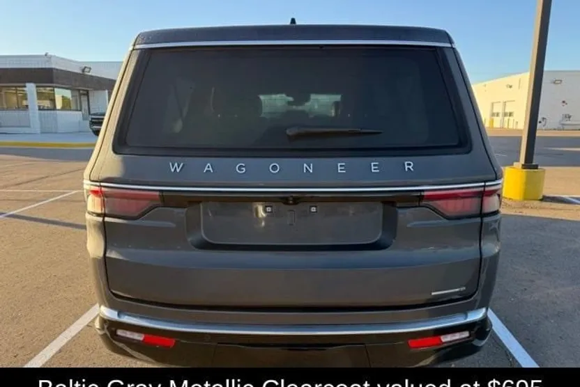 2024 Jeep Wagoneer L Series II photo 1