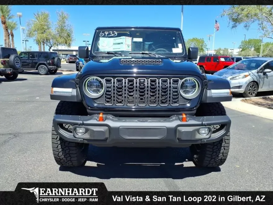 2025 Jeep Gladiator Mojave photo 1