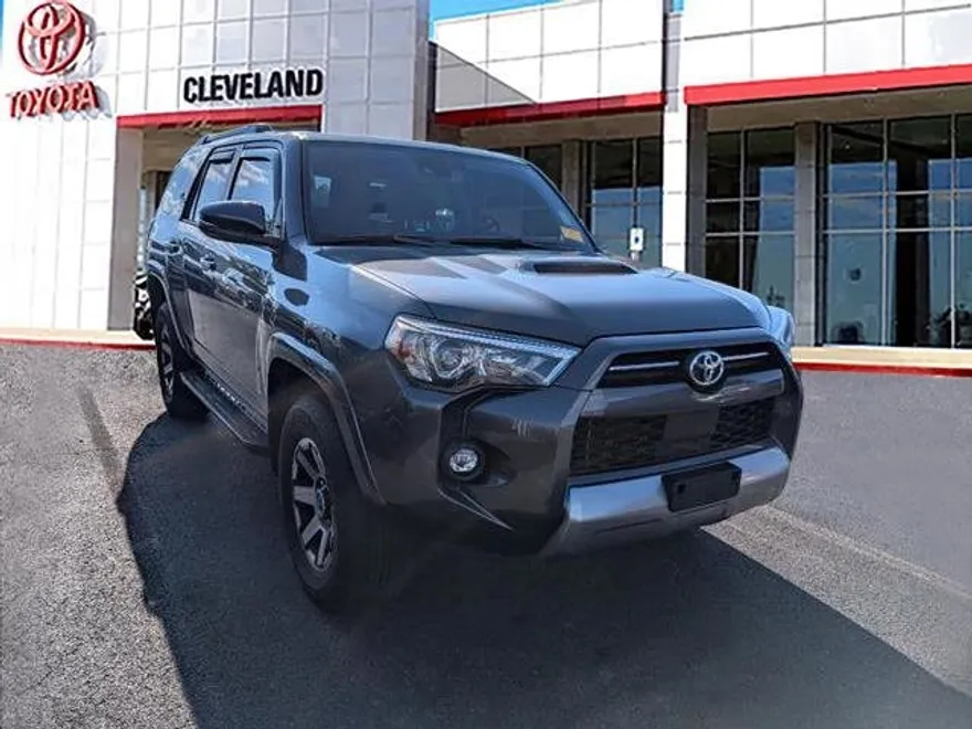 2023 Toyota 4Runner TRD Off-Road Premium photo 1