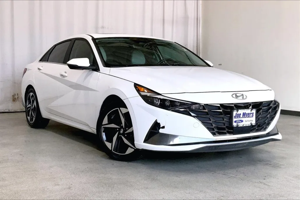 2023 Hyundai Elantra Hybrid Limited photo 1
