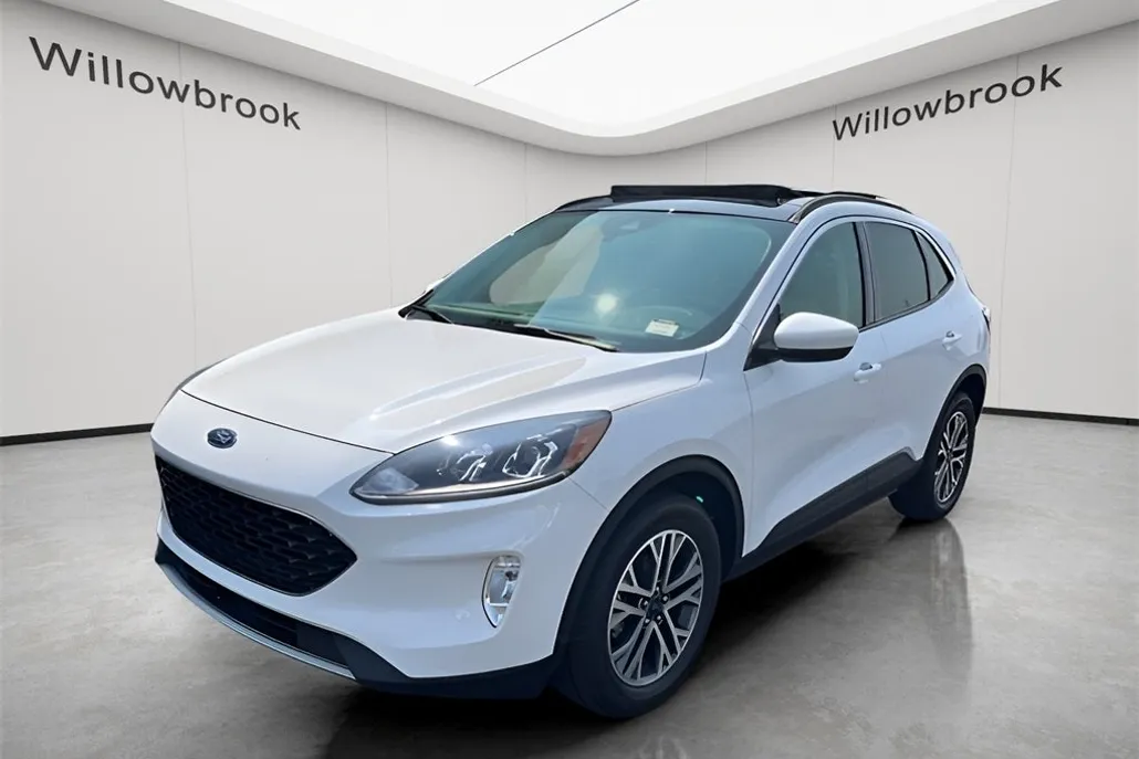 2022 Ford Escape SEL photo 1