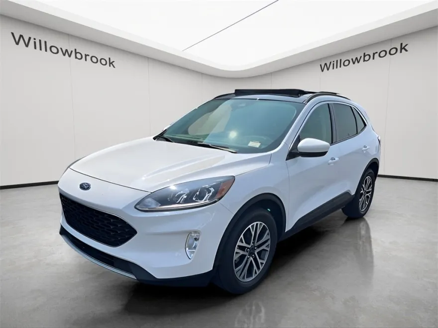 2022 Ford Escape SEL photo 1