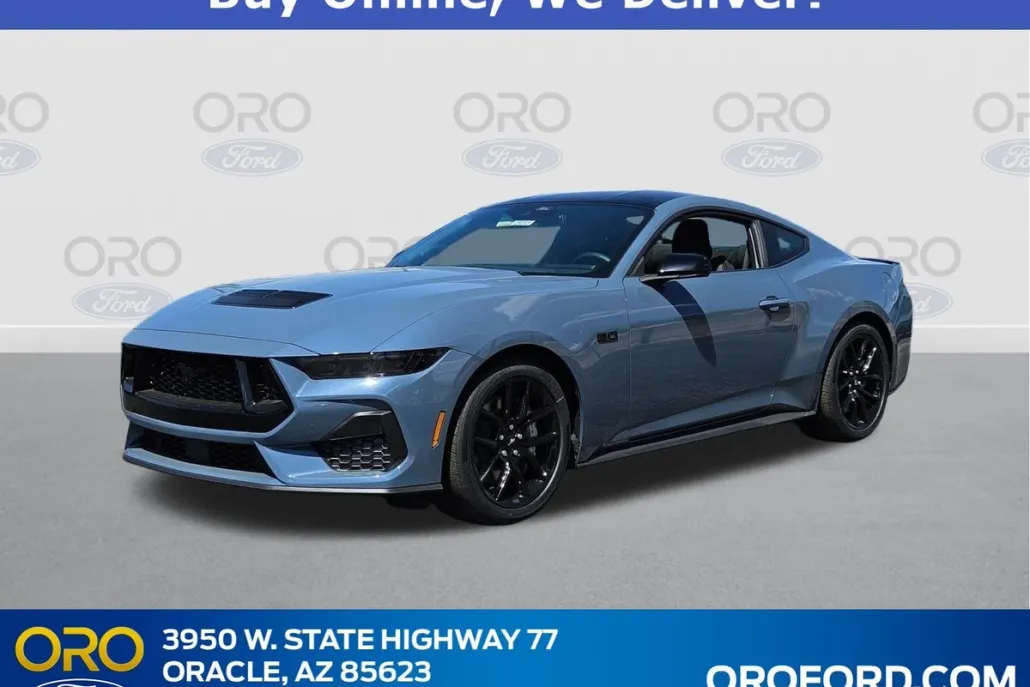 2025 Ford Mustang GT photo 1