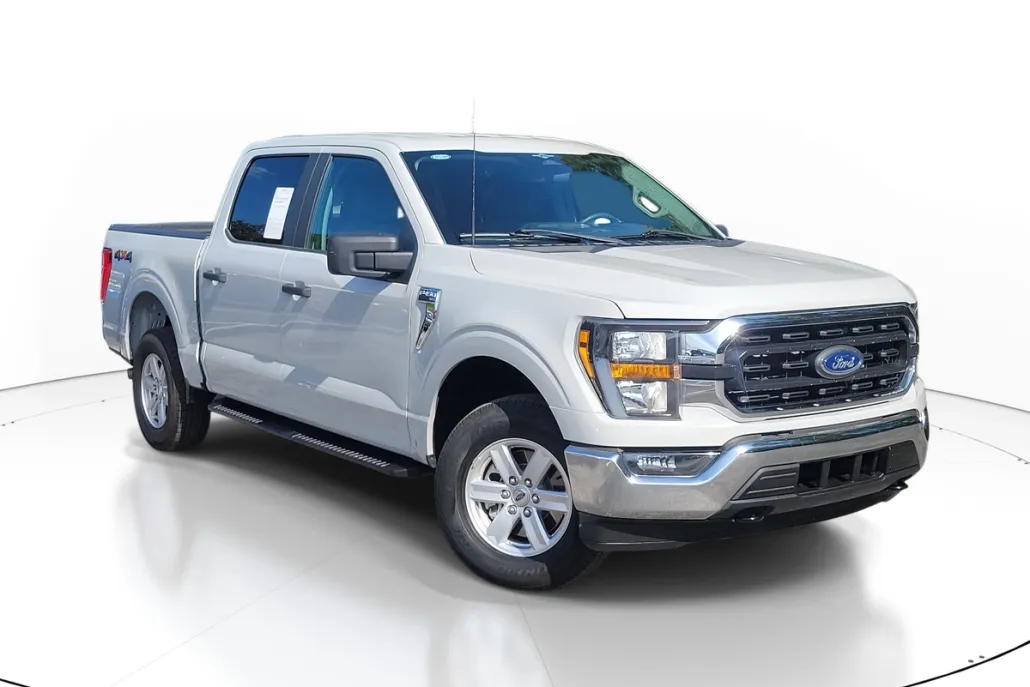 2023 Ford F-150 XLT photo 1