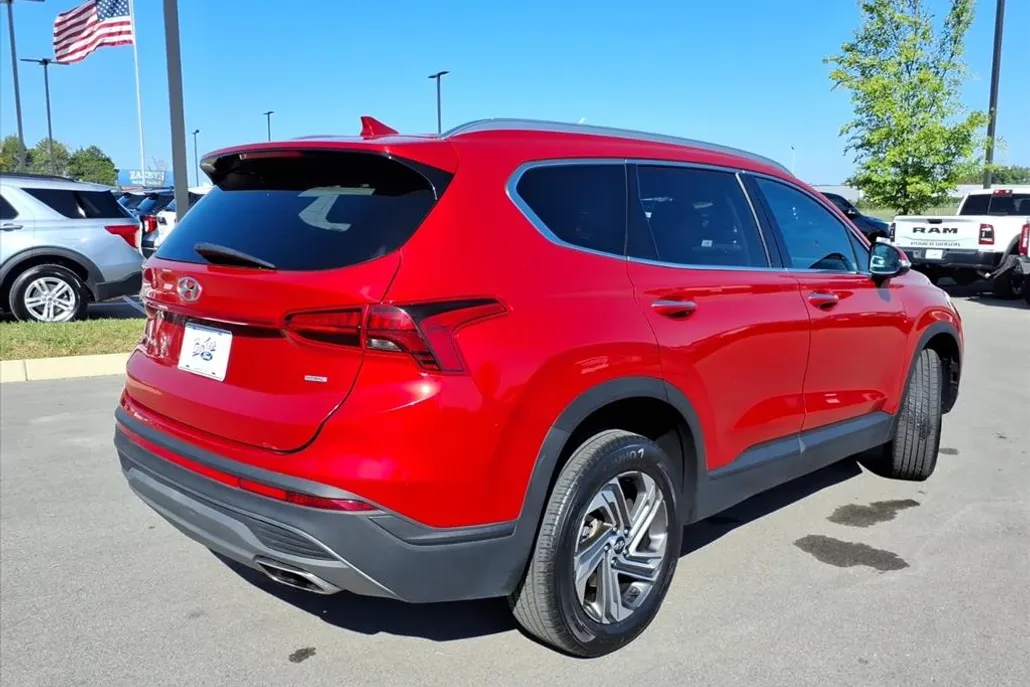 2023 Hyundai Santa Fe SEL photo 1