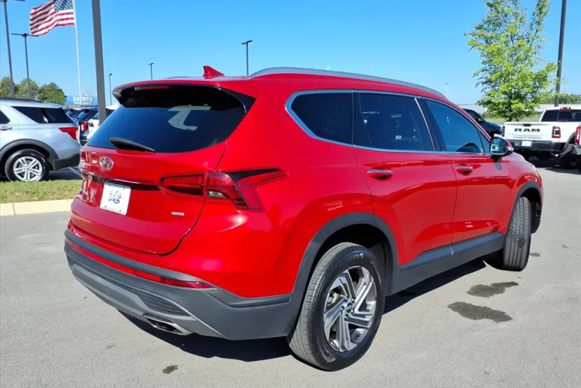 2023 Hyundai Santa Fe SEL photo 1