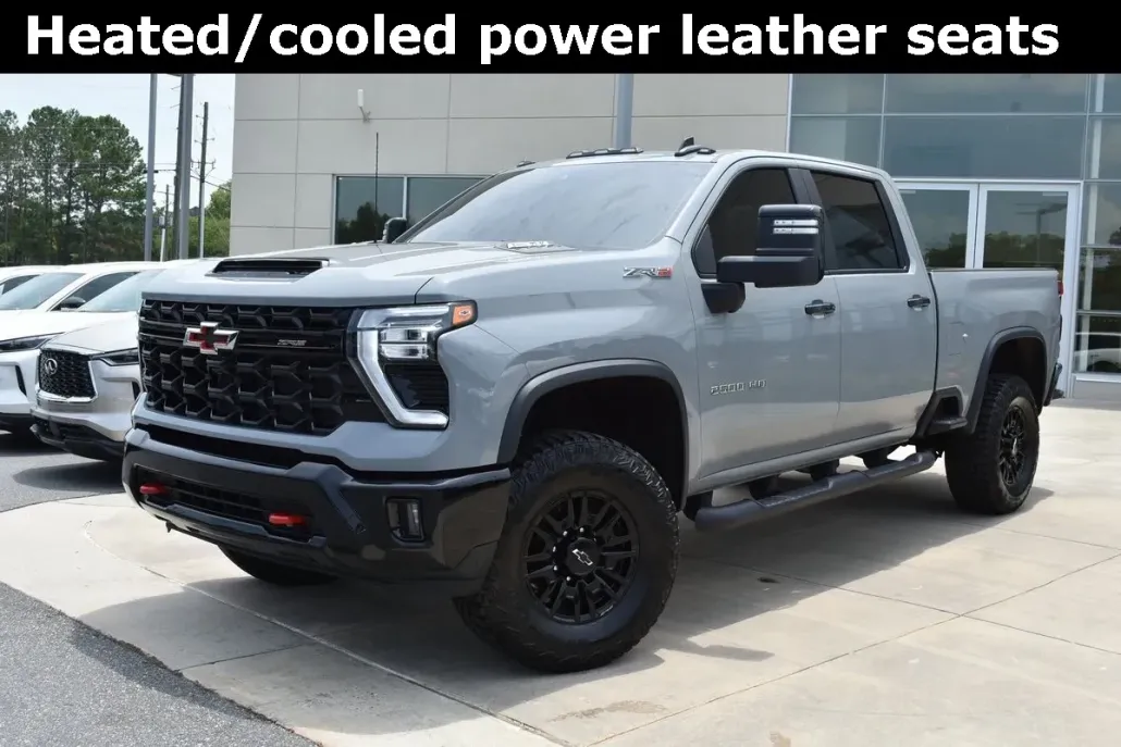 2024 Chevrolet Silverado 2500HD ZR2 photo 1