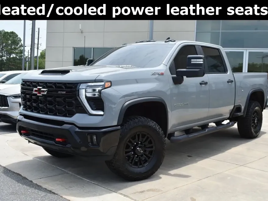 2024 Chevrolet Silverado 2500HD ZR2 photo 1