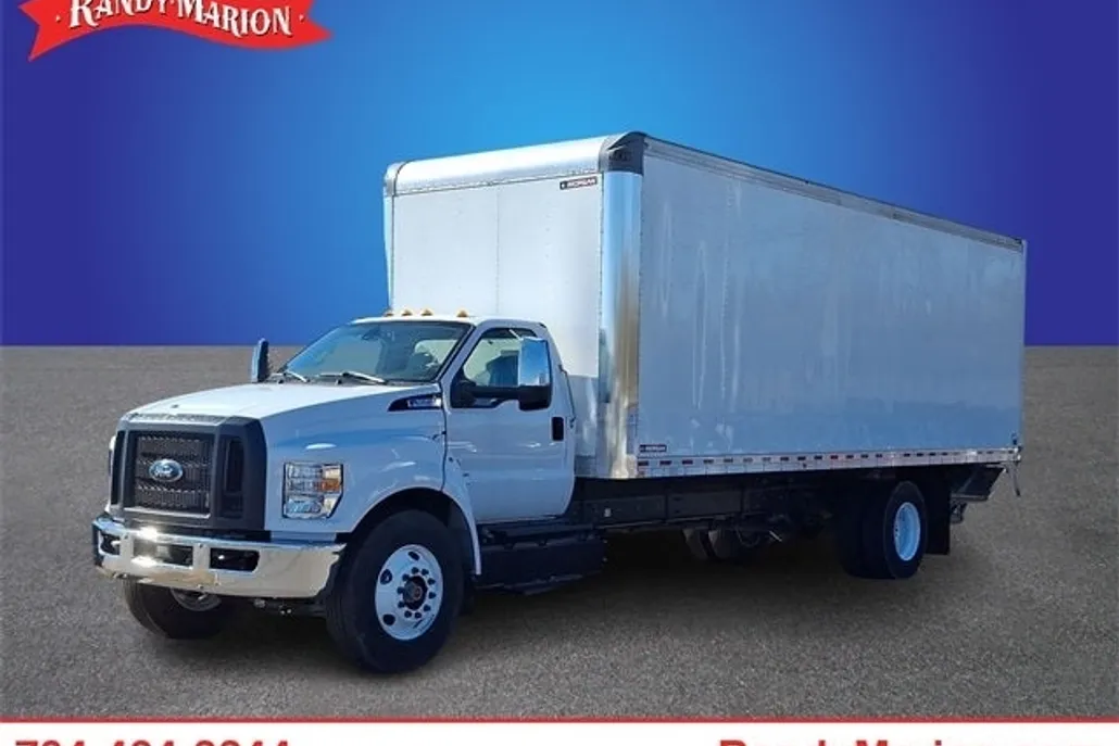 2023 Ford F-650 photo 1