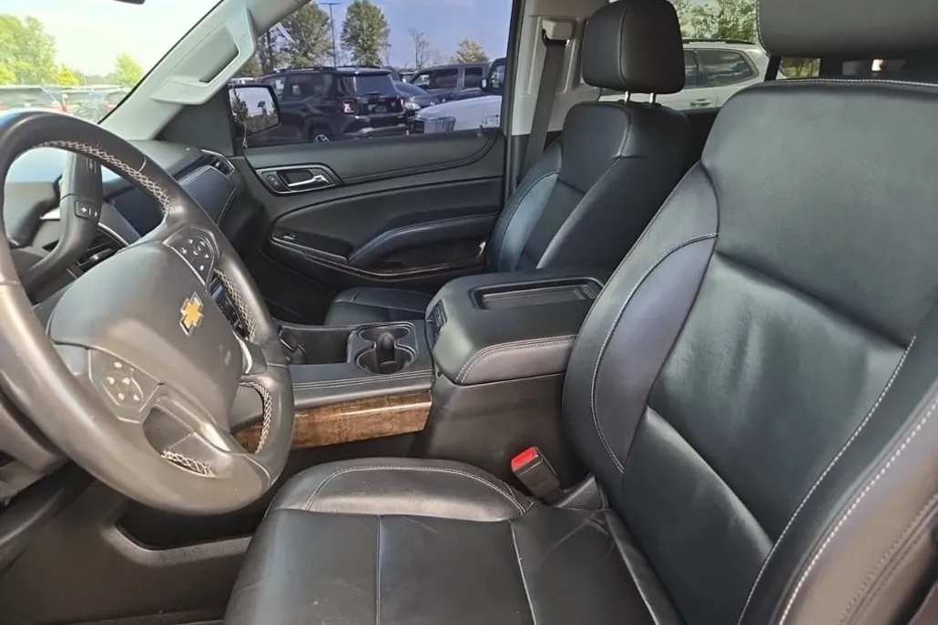 2018 Chevrolet Tahoe LT Z71 photo 1