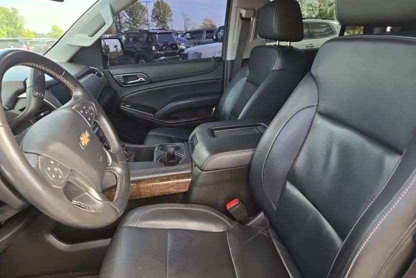 2018 Chevrolet Tahoe LT Z71 photo 1
