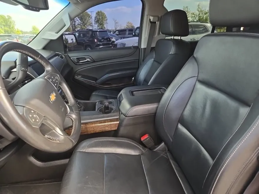 2018 Chevrolet Tahoe LT Z71 photo 1