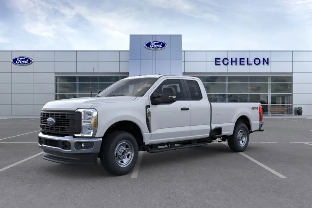 2025 Ford F-350 photo 1